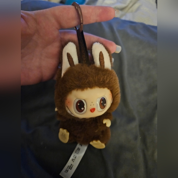 Labubu - Picture 1 of 3